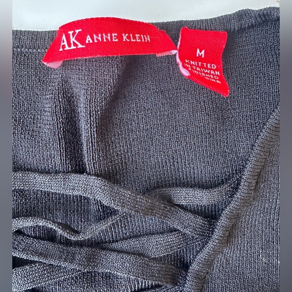 Anne Klein Black Lace Up Rib Knit 3/4 Sleeve Lightweight Sweater Top Medium - Picture 2 of 6